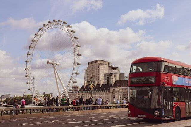 Bus London Eye 