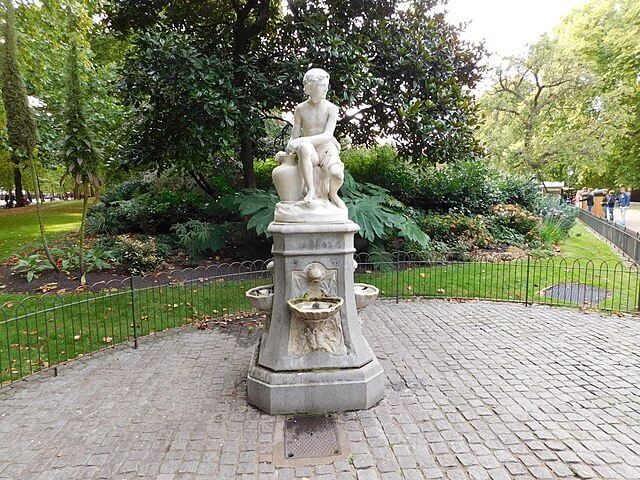 Boy Statue St James's Park