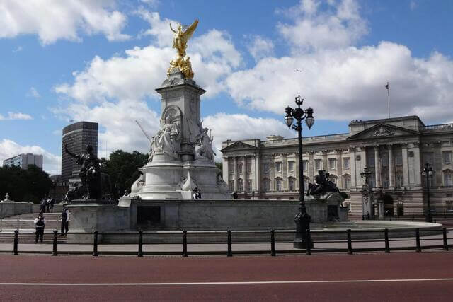 Queen Victoria Memorial Londres