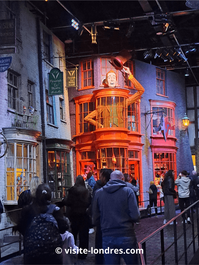 Magasin des frères Weasley Chemin de Traverse Studio Harry Potter Londres
